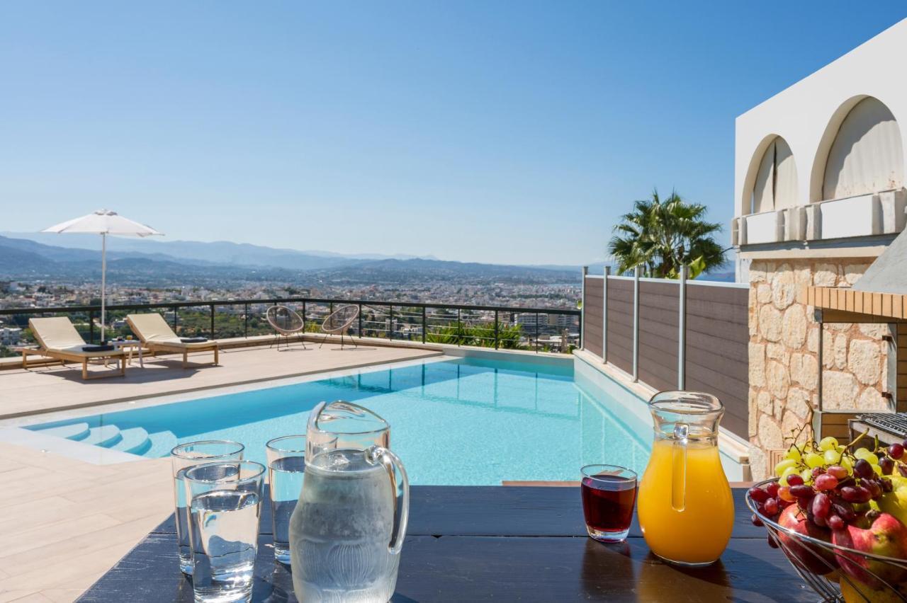 View - Heated Pool & Gym - Majestic Views - 5 Min Drive From Center וילה *