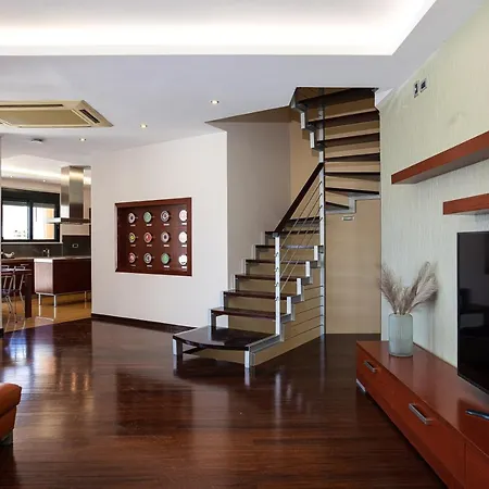 Villa City View - Heated Pool & Gym - Majestic Views - 5 Min Drive From Center Chania  Exterior foto