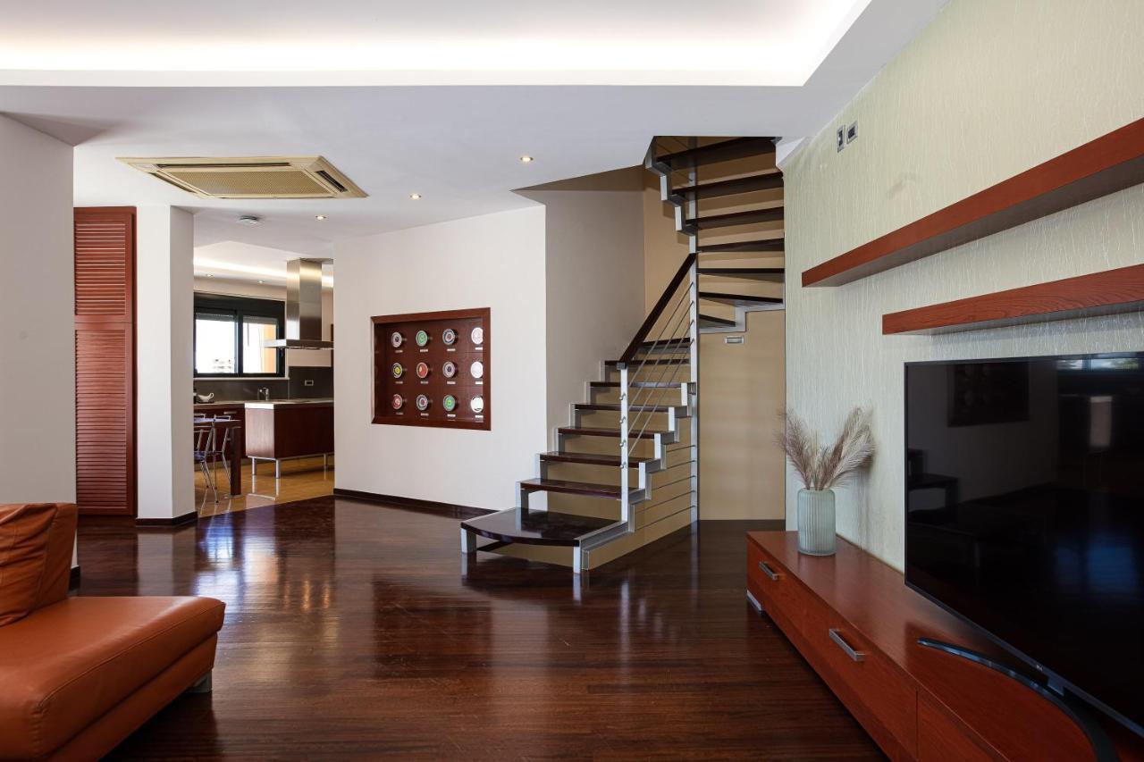 View - Heated Pool & Gym - Majestic Views - 5 Min Drive From Center * La Canea